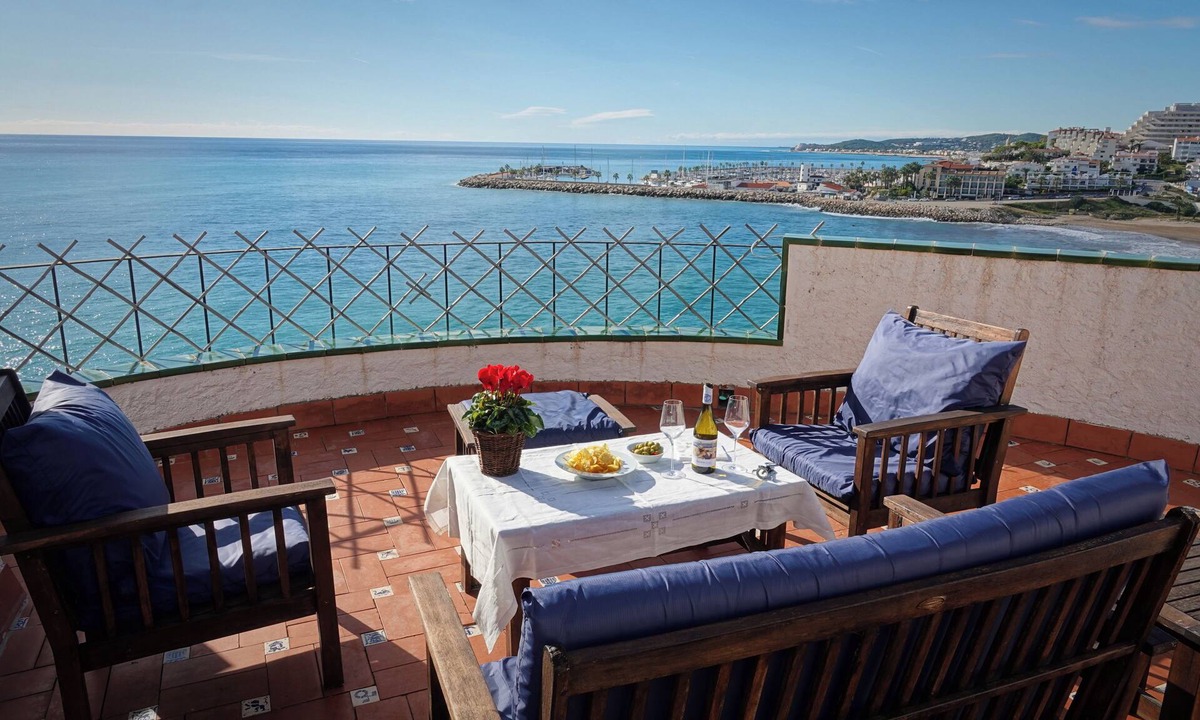 Sitges Apartment | In front of the sea in Sitges