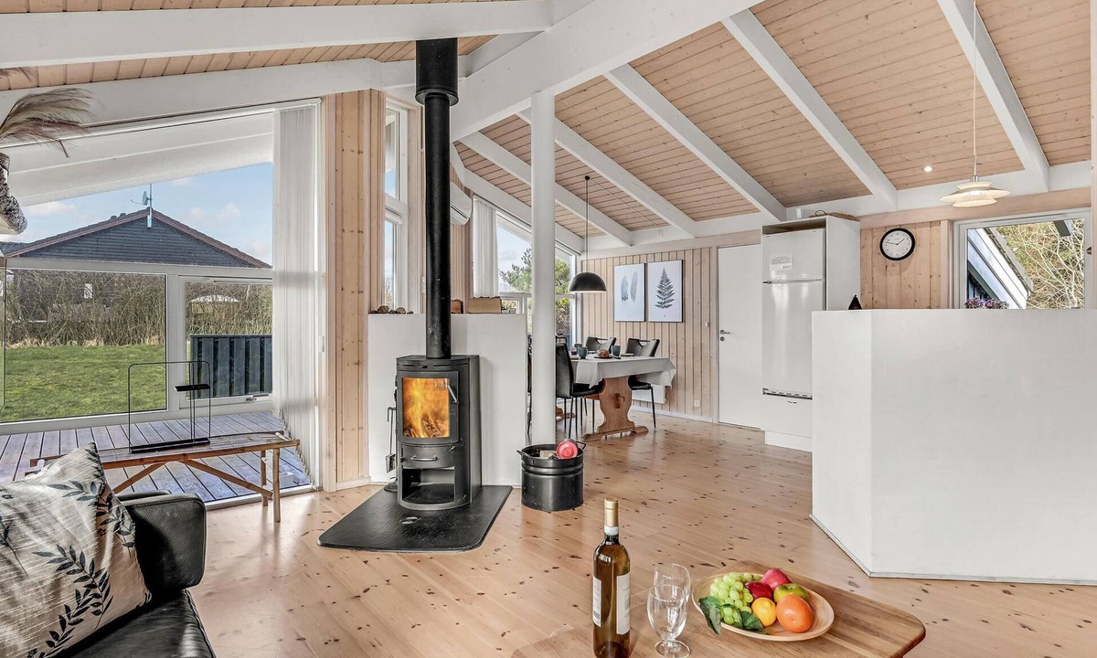 Krejbjerg House | In one of the most beautiful landscapes of Jutland lies this house in a tranquil cottage area.