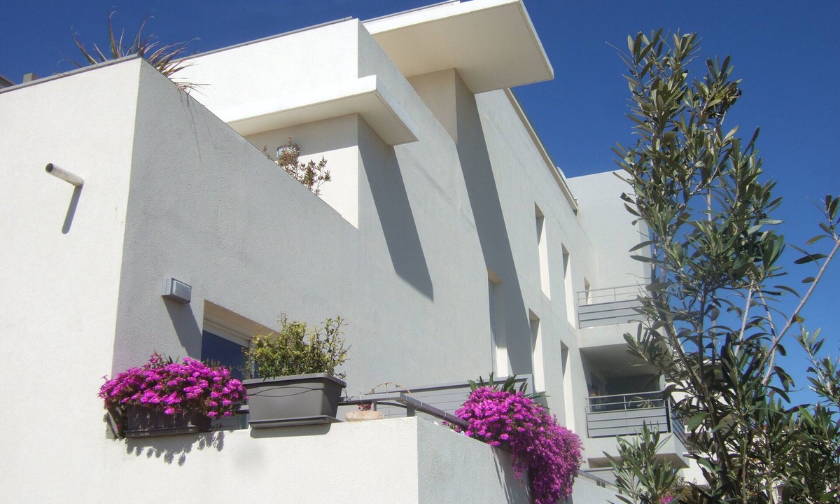 Sete Apartment | In Sète district VILLEROY Seaside 100 m beach Lido T2 54 m² air-conditioned