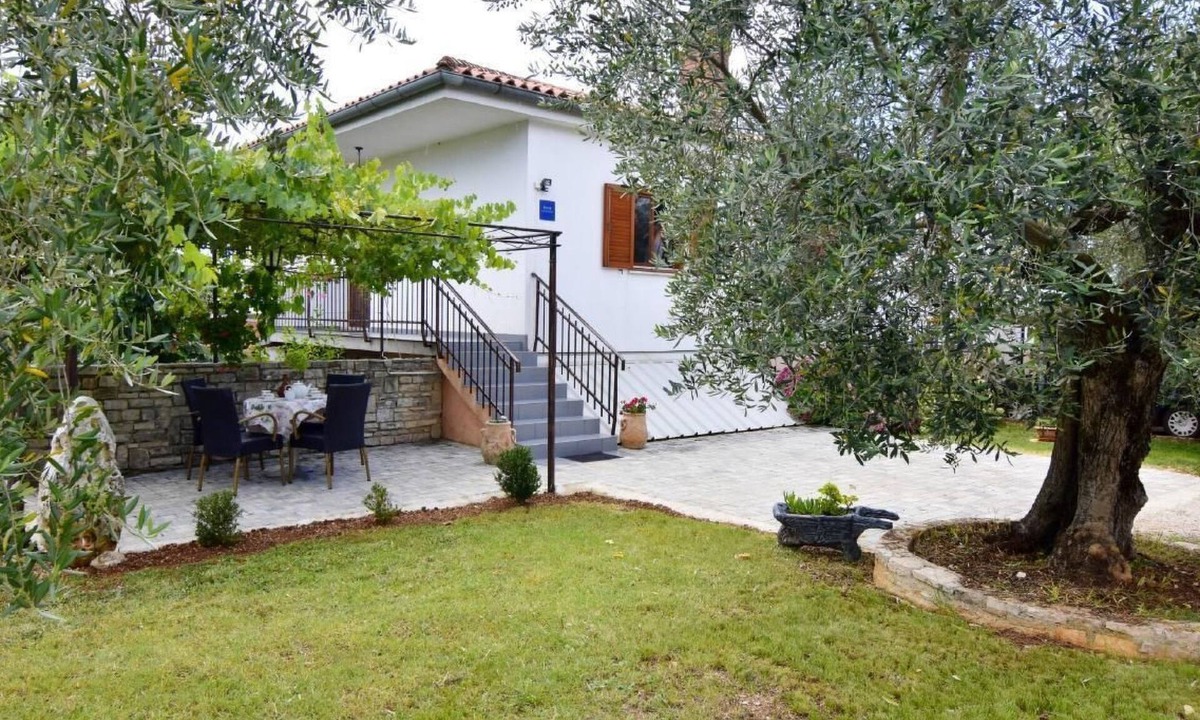 Savudrija Apartment | in Savudrija mit Privatem Garten und Panoramablick by Interhome