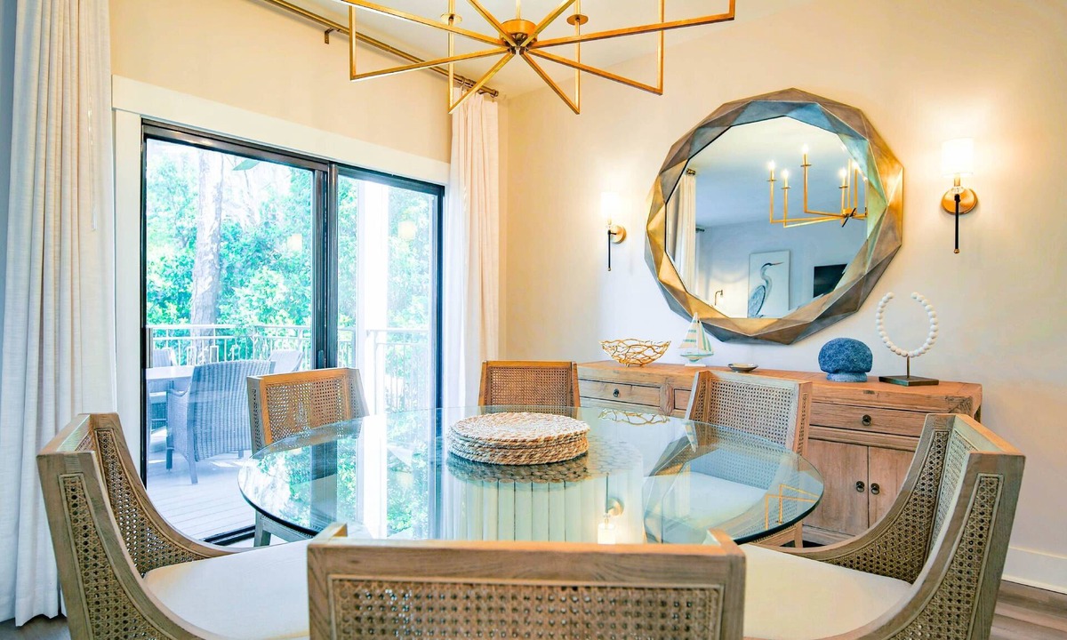 Harbour Town House | In the Heart of Harbour Town! Gorgeous, End Unit Townhome w/Community Pool & Outdoor Balconies!