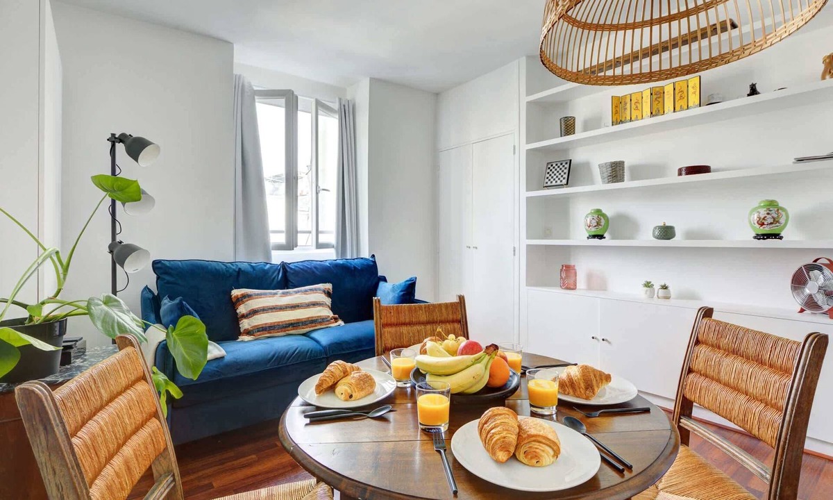 Arsenal Apartment | In the Heart of Le Marais - Cosy Studio for 4
