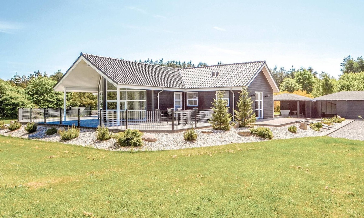 Sønder Ydby House | In the house a lot of emphasis is placed on activities.