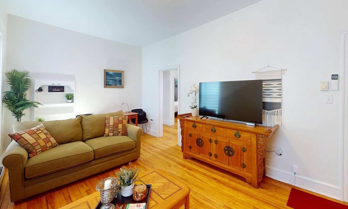Wolfville Apartment | In Town and Close to Acadia - Apt.# 3 Ground Level