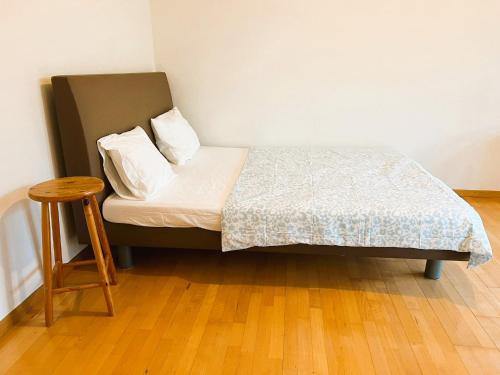 Alt-Wiedikon Apartment | Inactive