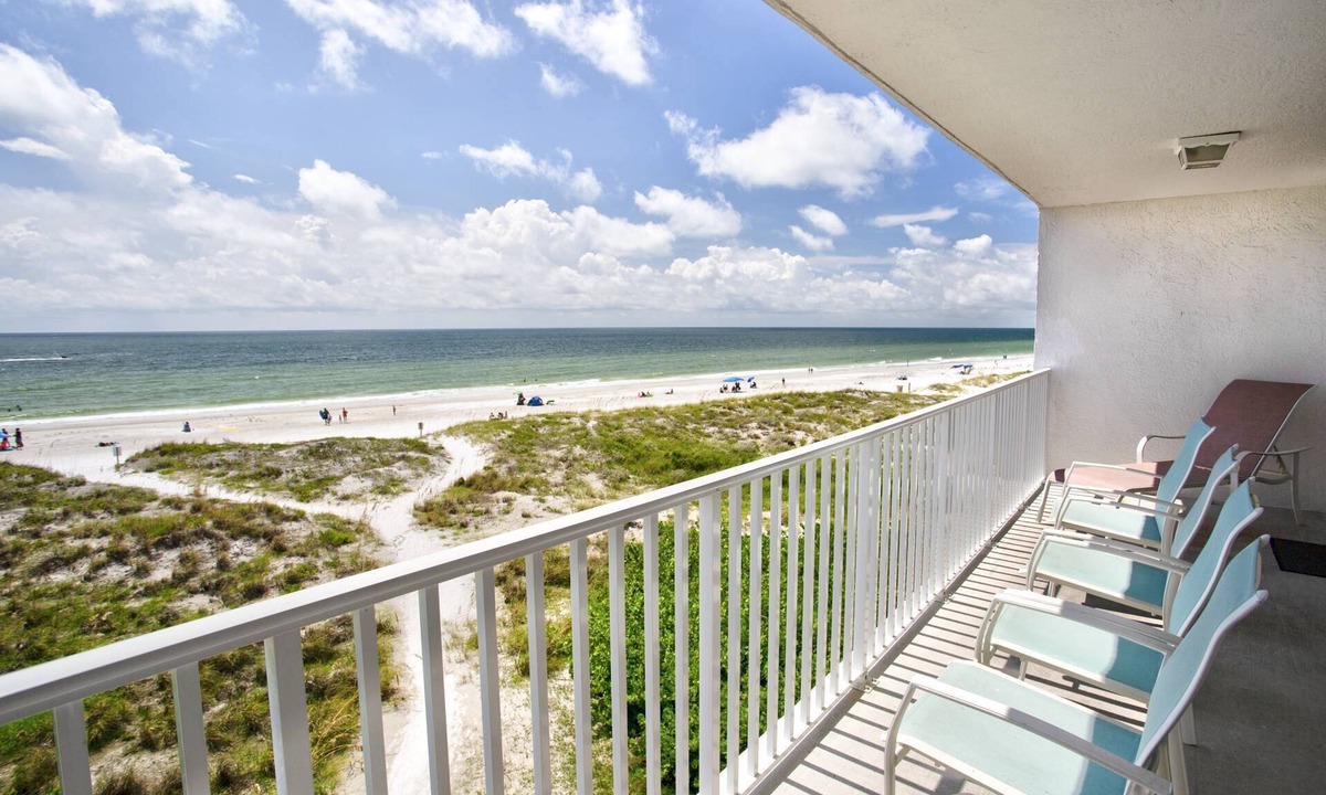 Madeira Beach Condo | Incredible Beachfront View Private Balcony! 2 King Bedrooms, Pool & Hot Tub. Quiet and Relaxing Unit