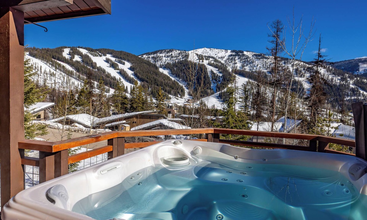Whitefish House | Incredible ski in/ski out access home! Huge views!