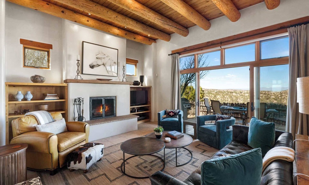 Tesuque House | Incredible Sunset Views, Community Pool