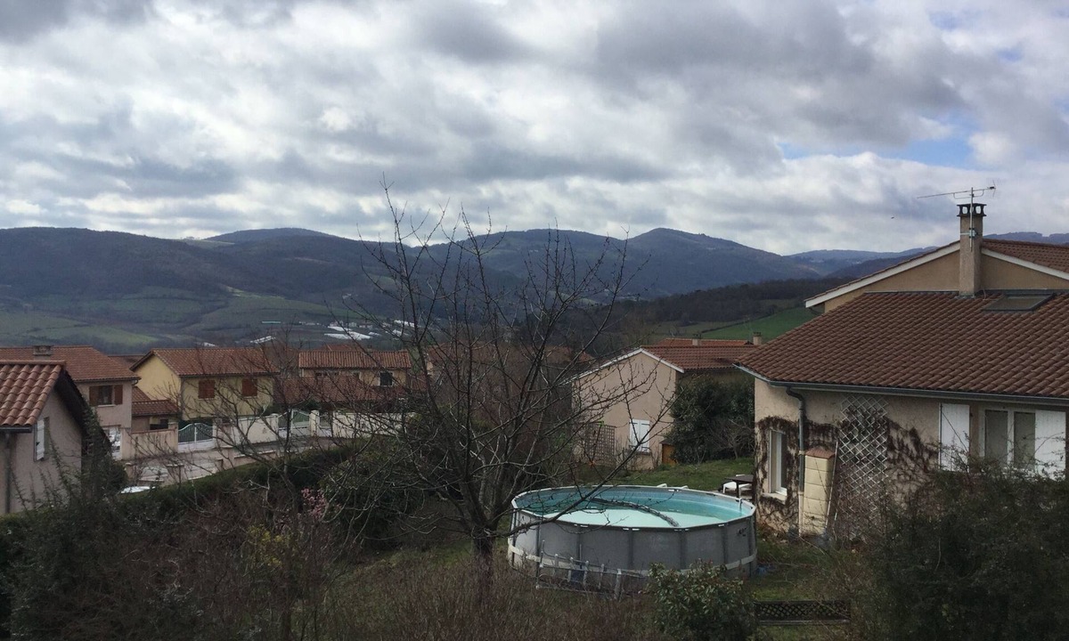 Vaugneray Apartment | Independent studio 30m² in peace