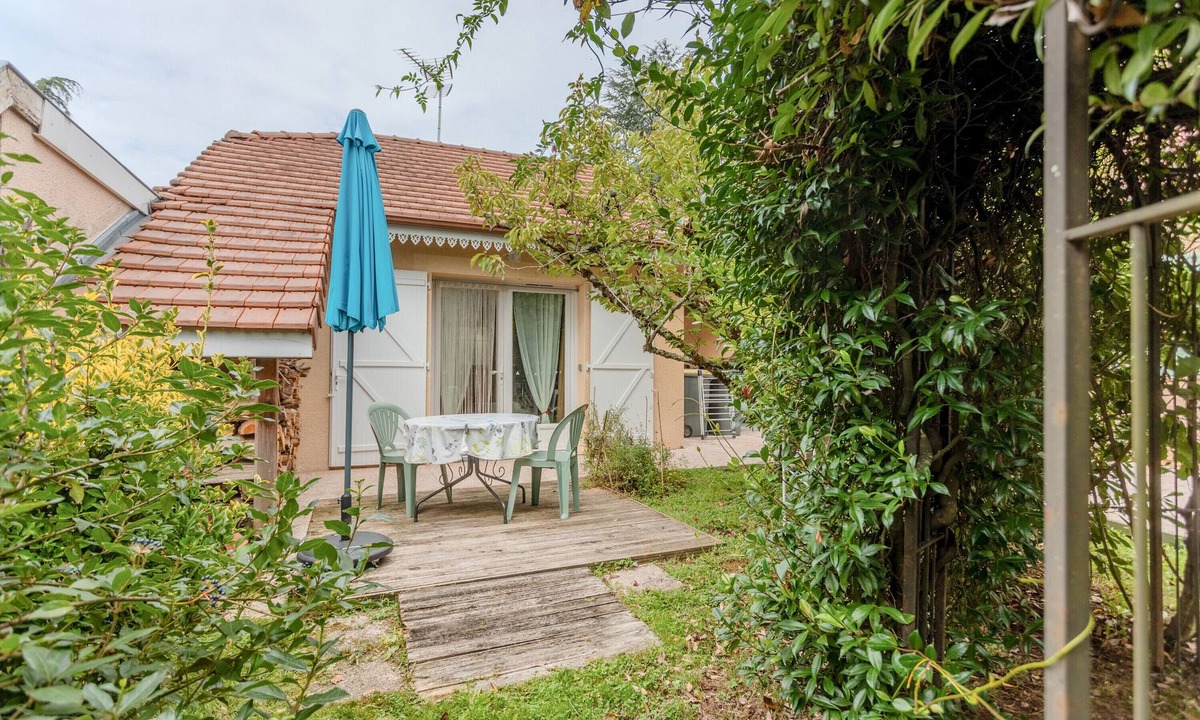 Lescar Apartment | Independent Studio Le Pesquit