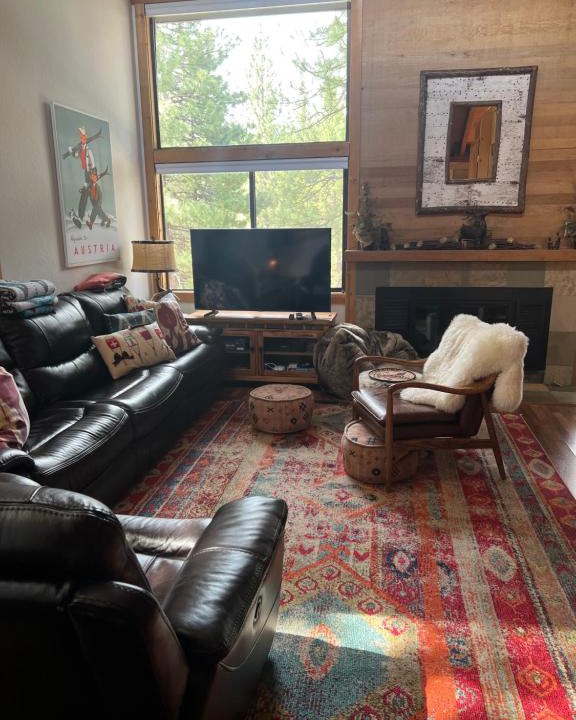 Truckee House | Indian Hills Gem Awaits