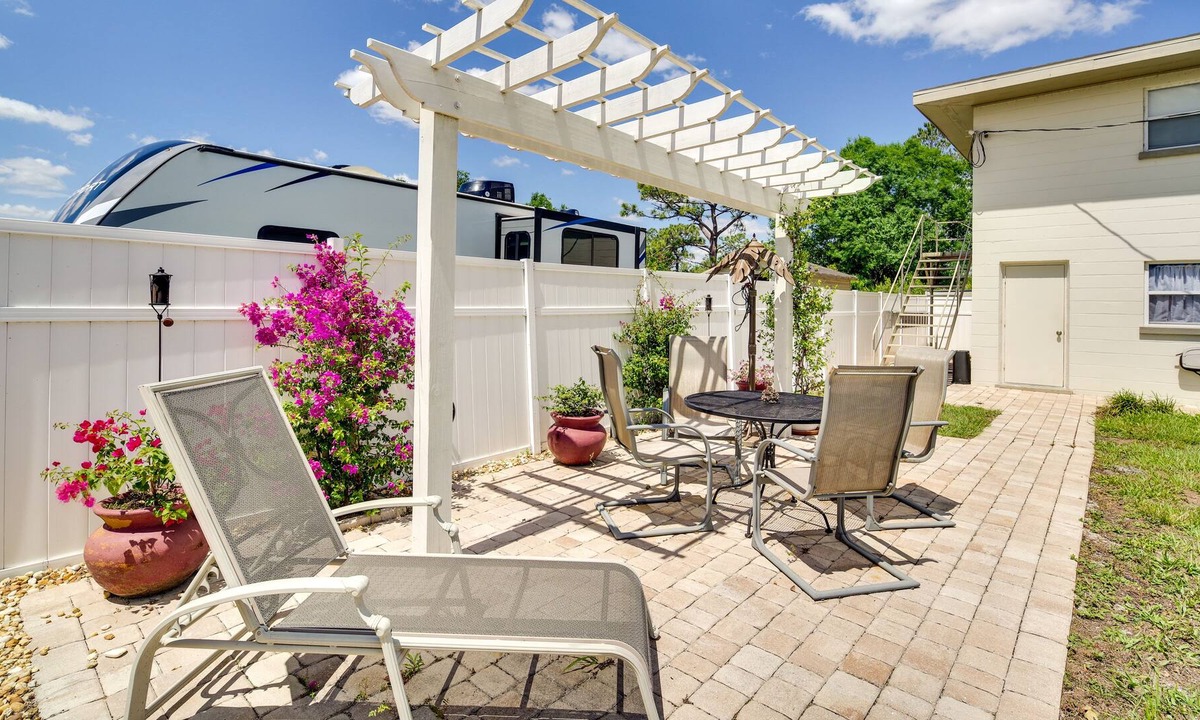 Indian Lake Estates Apartment | Indian Lake Estates Apartment: Outdoor Living!