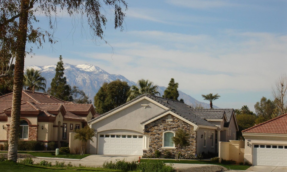 Indio House | Indian Palms,Open floor plan, pool & spa, 6 max, 3000/mo May - Sept. +elect.