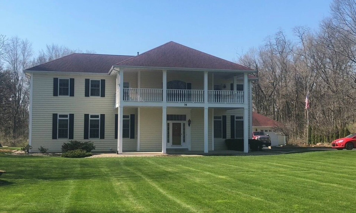 Wheeler House | Indiana Dunes Getaway on 2 acres! Truly unique 4 Bedroom, 4 Bath home!
