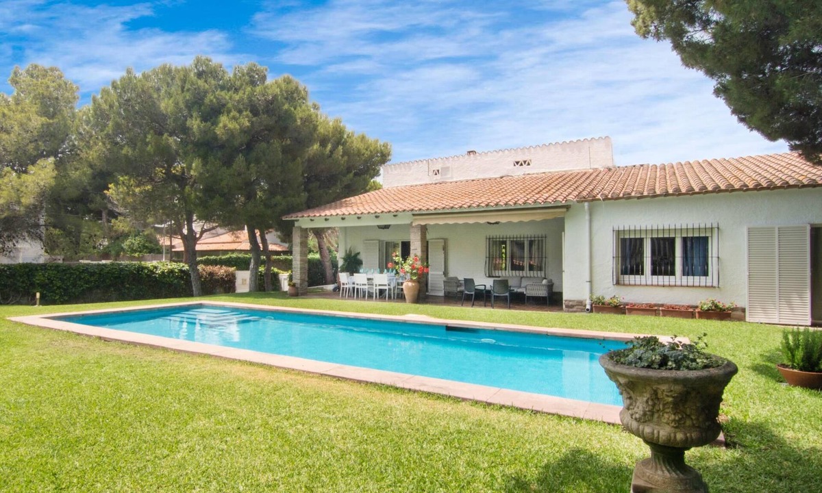 Sitges Villa | INDIGO BY BLAUSITGES Villa with large private pool and garden