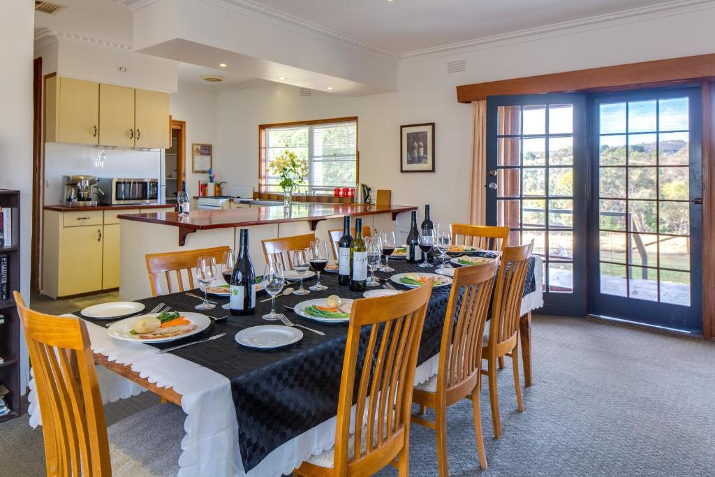 Everton Upper House | Indigo Vineyard Farmstay