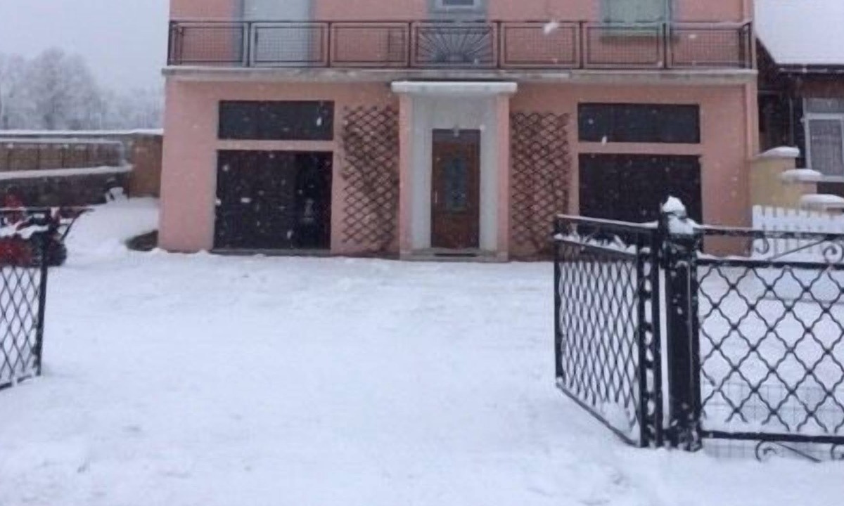 Thezillieu House | INDIVIDUAL HOUSE FOR RENT