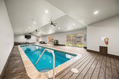 Summit Estates House | Indoor Pool Game Rm Pickleball Spa BBQ PetOk
