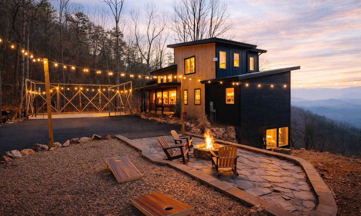 Sevierville Cabin | Indoor Pool Mtn Views Pickleball Sleeps 20