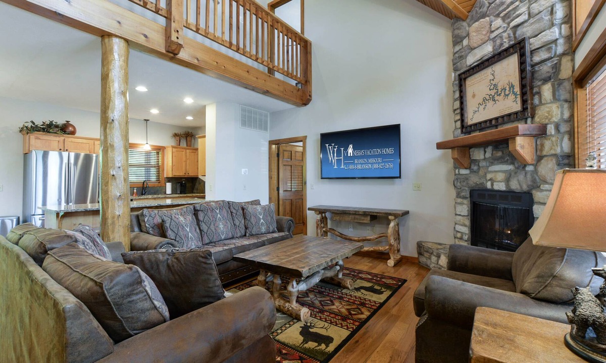 Indian Point House | Indoor Pool - Sleeps 22 - 8 King Beds - Right by SDC - Vanessa's Vacation Homes