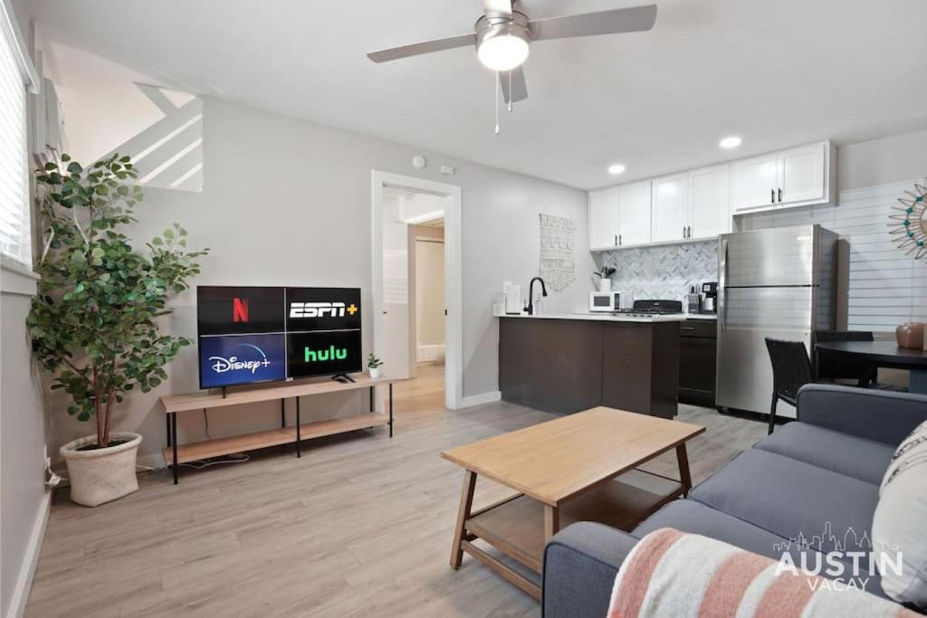 Westfield Apartment | Indulge in Downtown Austin Apt Near Zilker Park