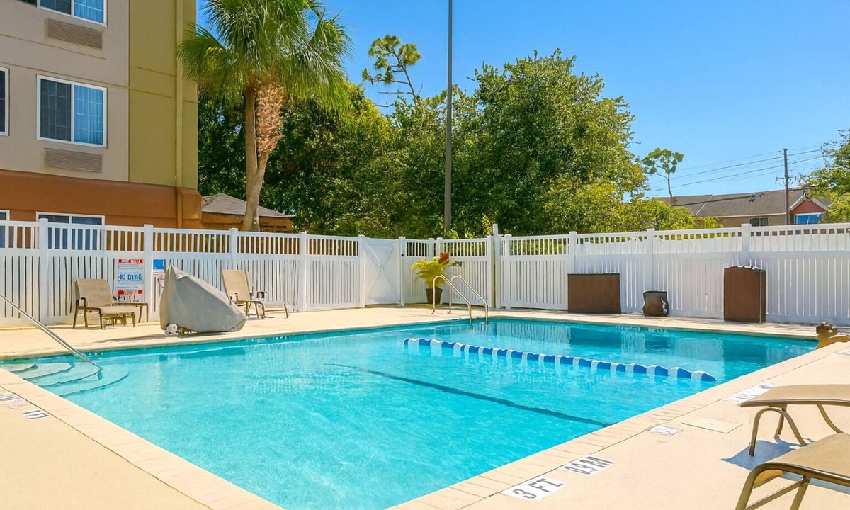 Clearwater Hotel | Indulge in Home Like Comfort! Free Parking, Outdoor Pool, Near Freedom Lake Park