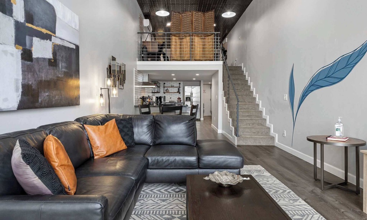Barths Apartment | Industrial-Chic Loft | King Bed & Natural Light!