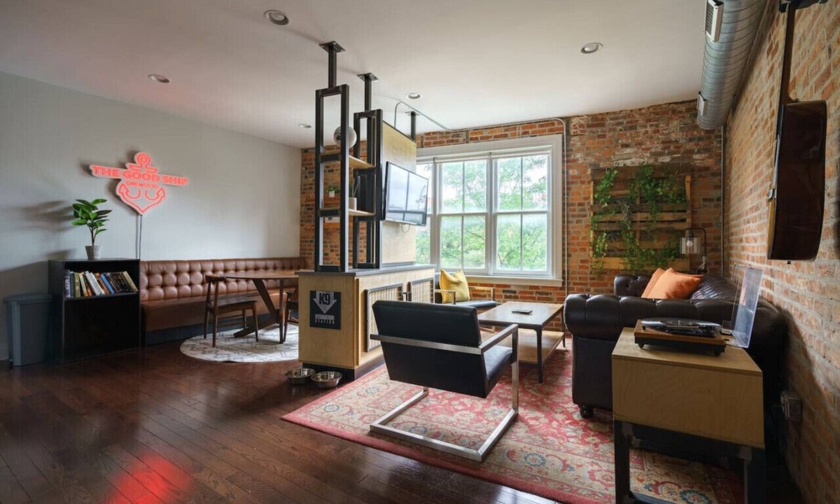 Short North Apartment | Industrial Flat - Short North