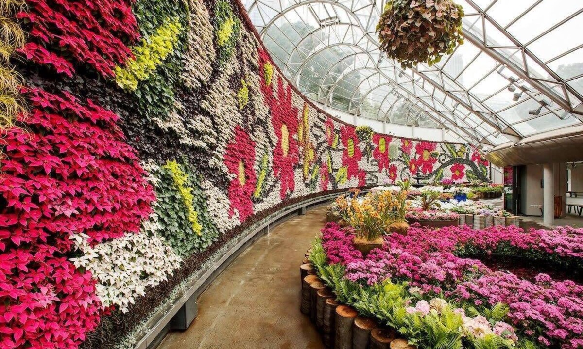 Chippendale Apartment | Industrial Style Apartment with Private Parking