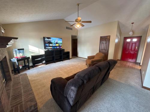 Wayne House | Indy Gateway