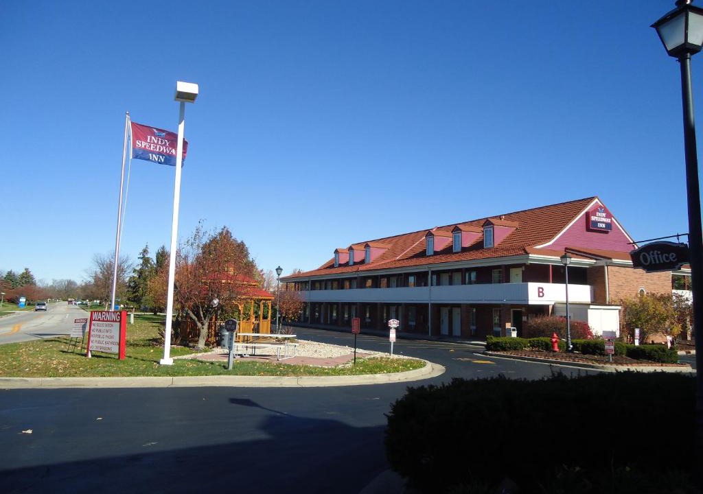 Indianapolis Hotel | Indy Speedway Inn