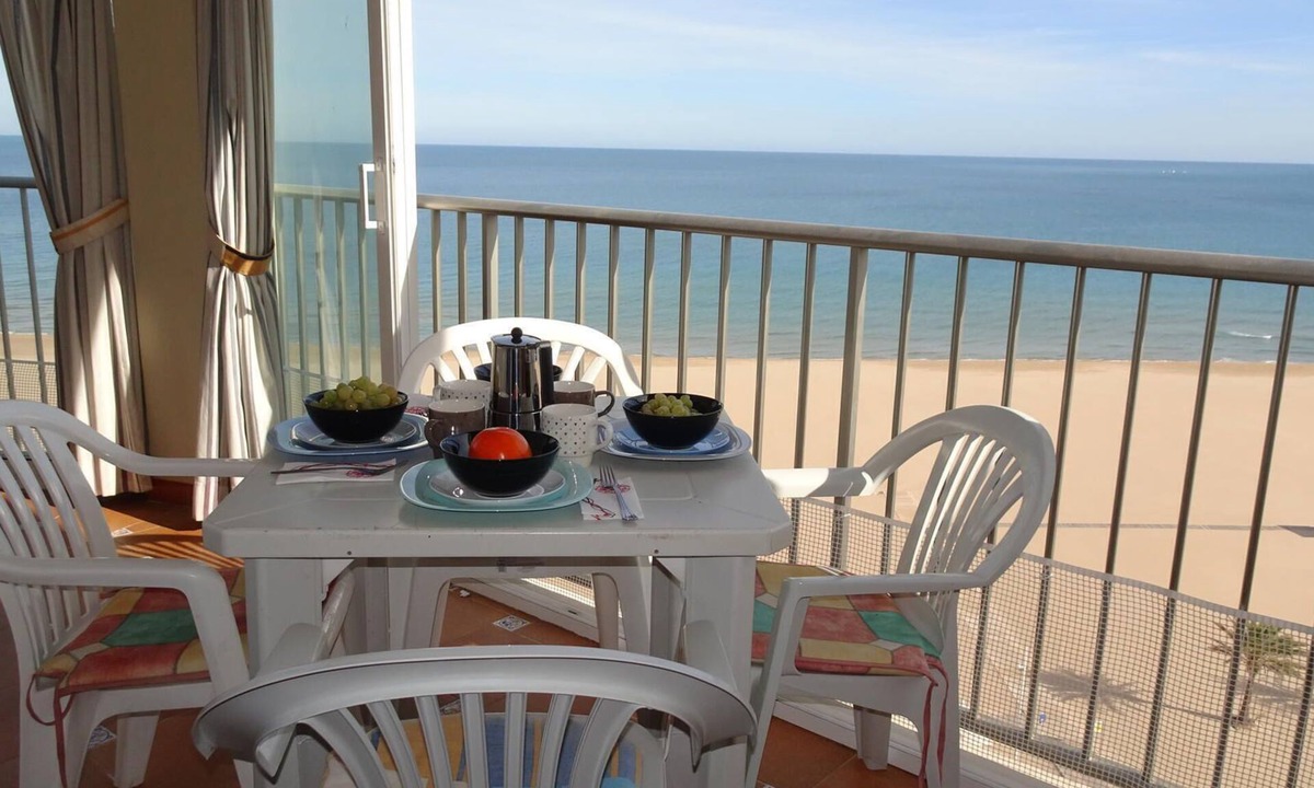Grau i Platja Apartment | INFANTE E3 - 10º - One Bedroom Apartment, Sleeps 4