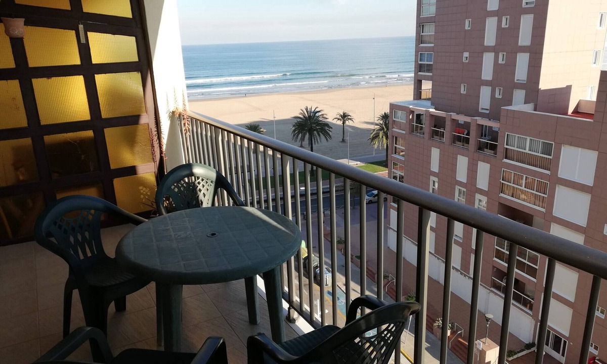 Grau i Platja Apartment | Infante E8-7º Solo Familias!