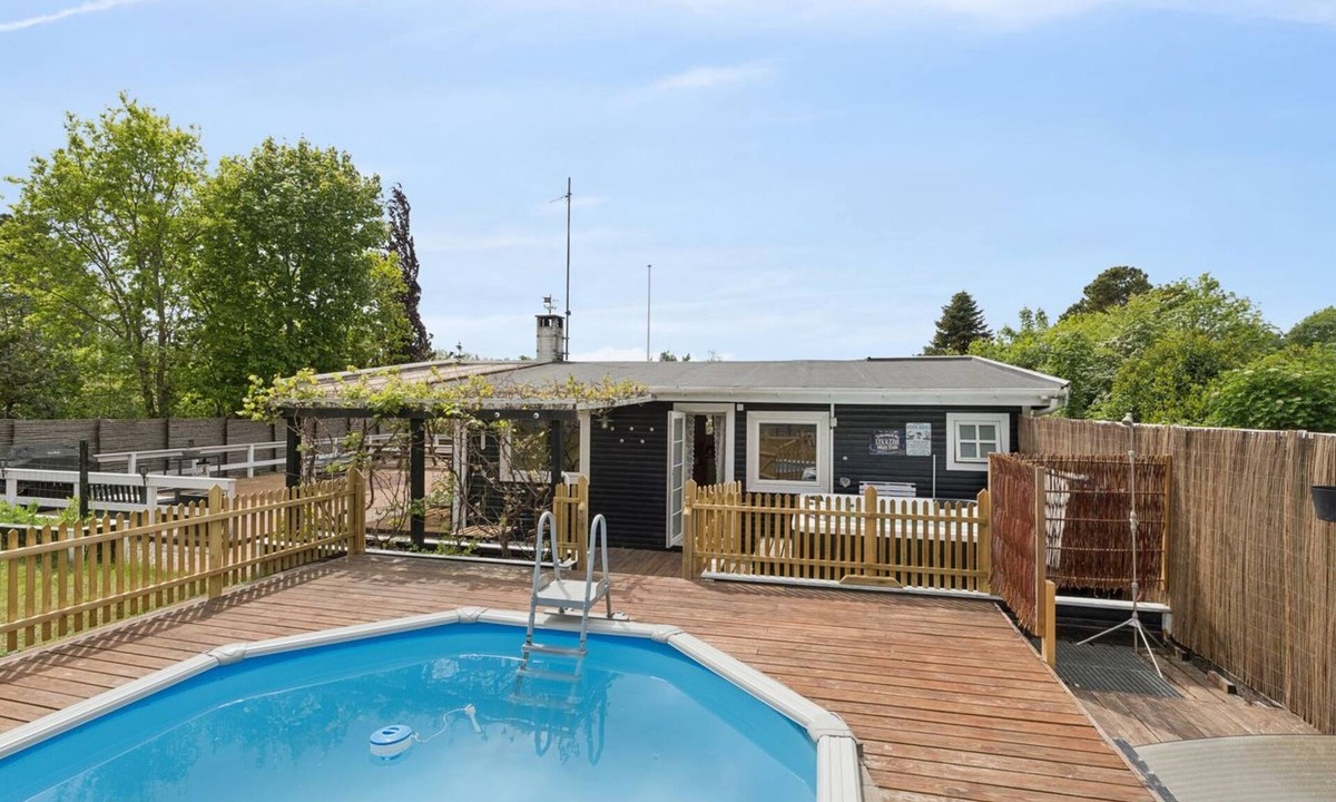 Udsholt Sand House | "Ingalil" - 950m from the sea by Interhome