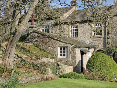 Kettlewell House | Inglenook Cottage