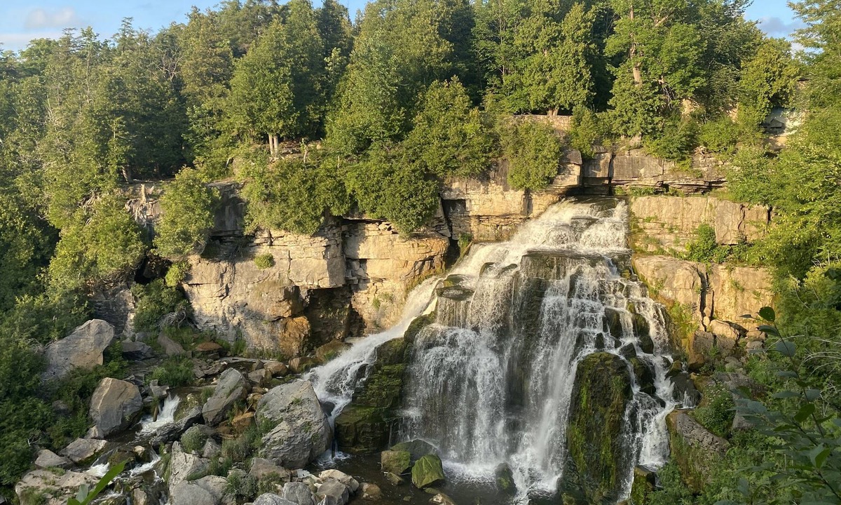 Owen Sound Cottage | Inglis Falls Cottage