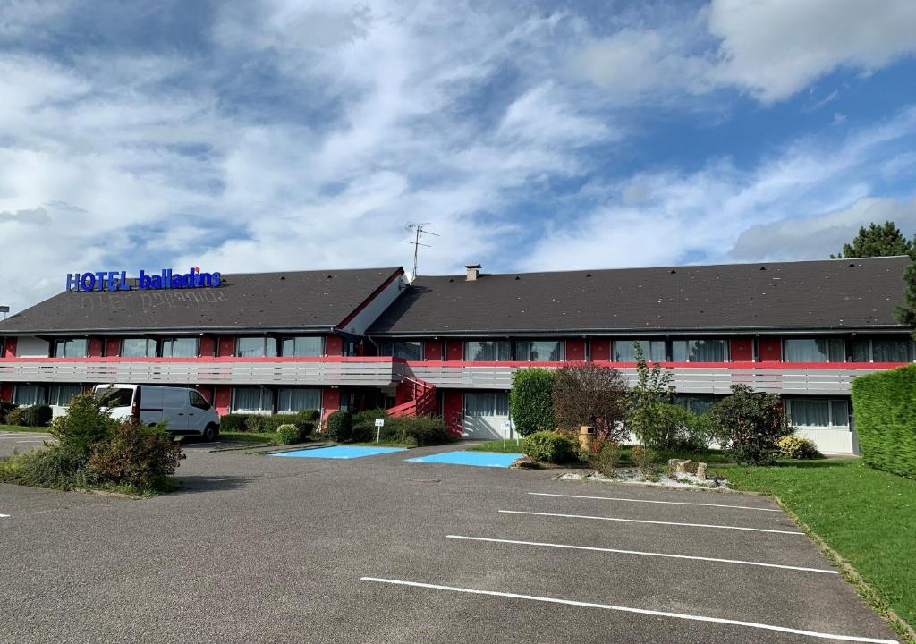 Saint-Aubin-sur-Scie Hotel | Initial by balladins Dieppe