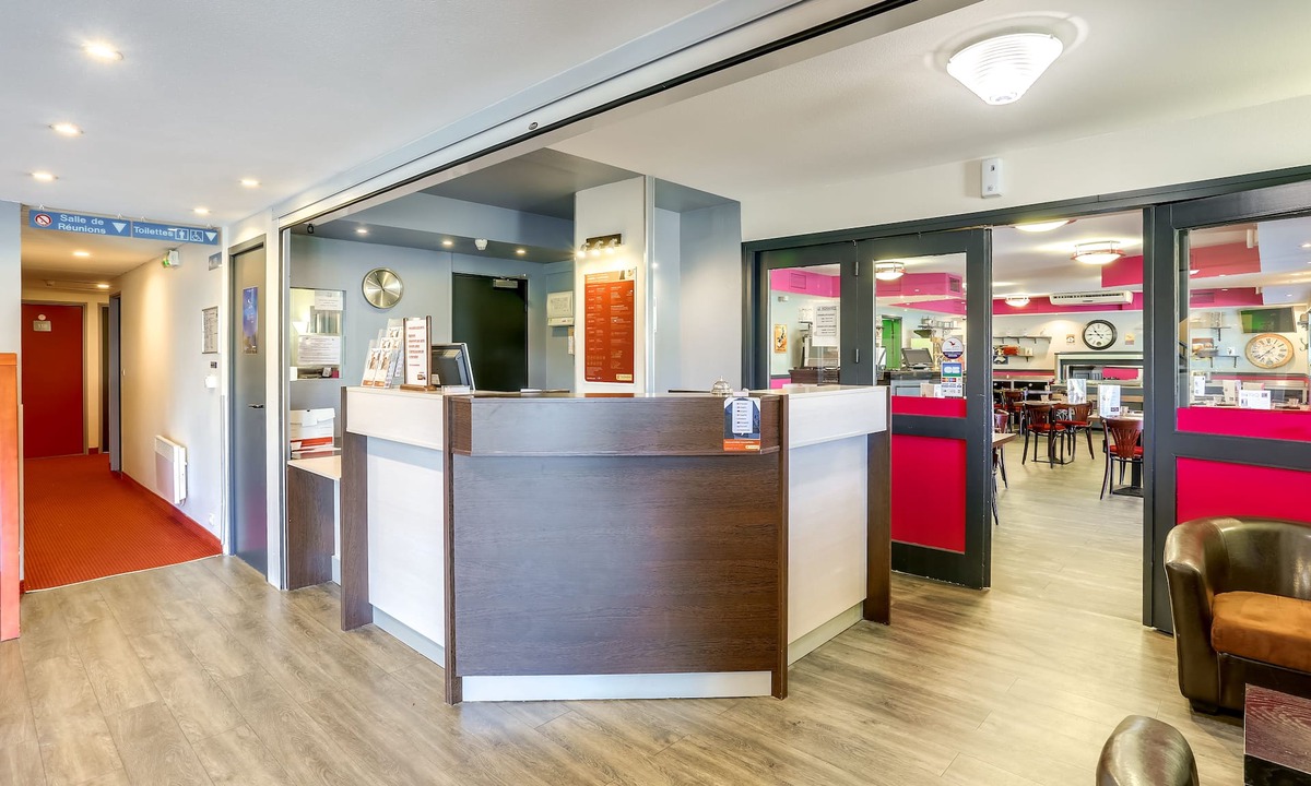 Longueau Hotel | initial by balladins Amiens/Longueau