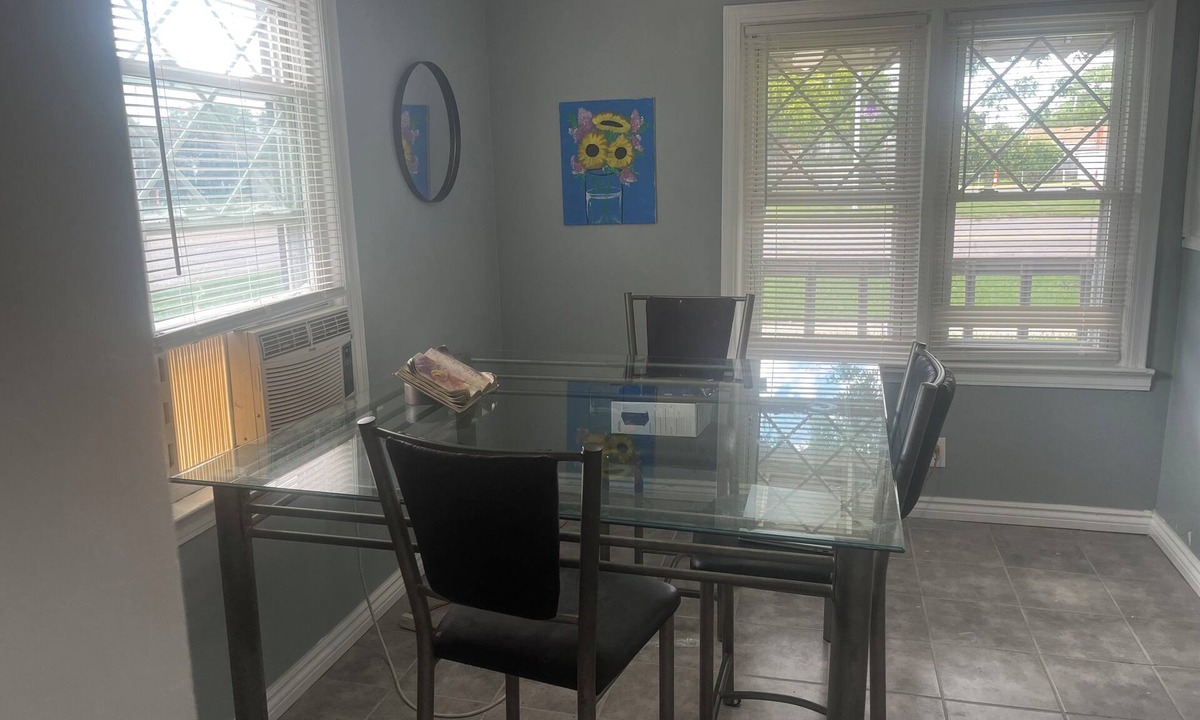 Inkster House | Inkster mi 420 friendly pets ok gathering friendly