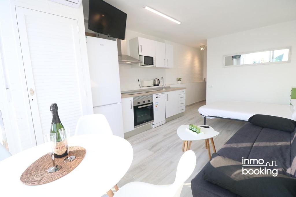 La Pineda Apartment | InmoBooking Loft Ancora, climatizado a 5 minutos a pie de la playa