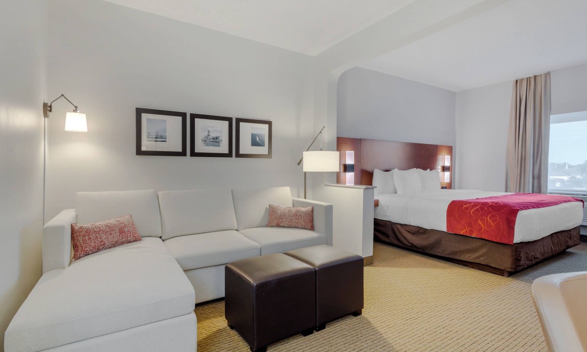 La Porte Hotel | Inn at La Porte