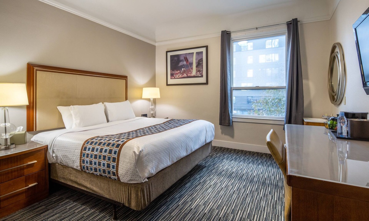 Civic Center Hotel | Inn at Market