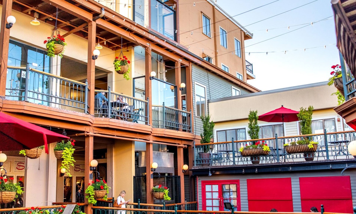 Downtown Eugene Hotel | Inn at the 5th