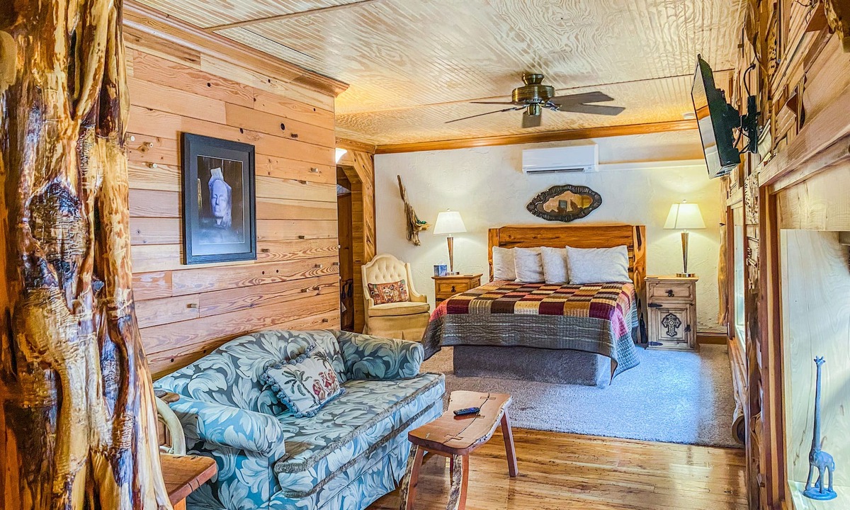 San Angelo Bed & Breakfast | Inn at the Art Center