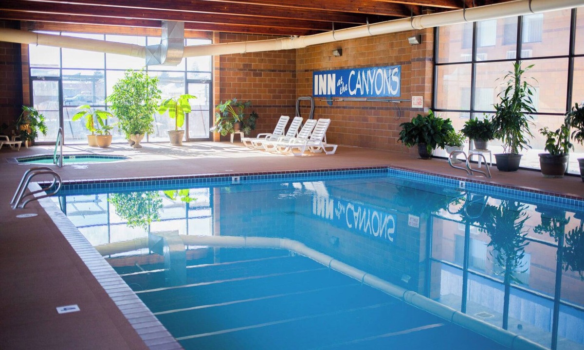 Monticello Hotel | Inn at the Canyons