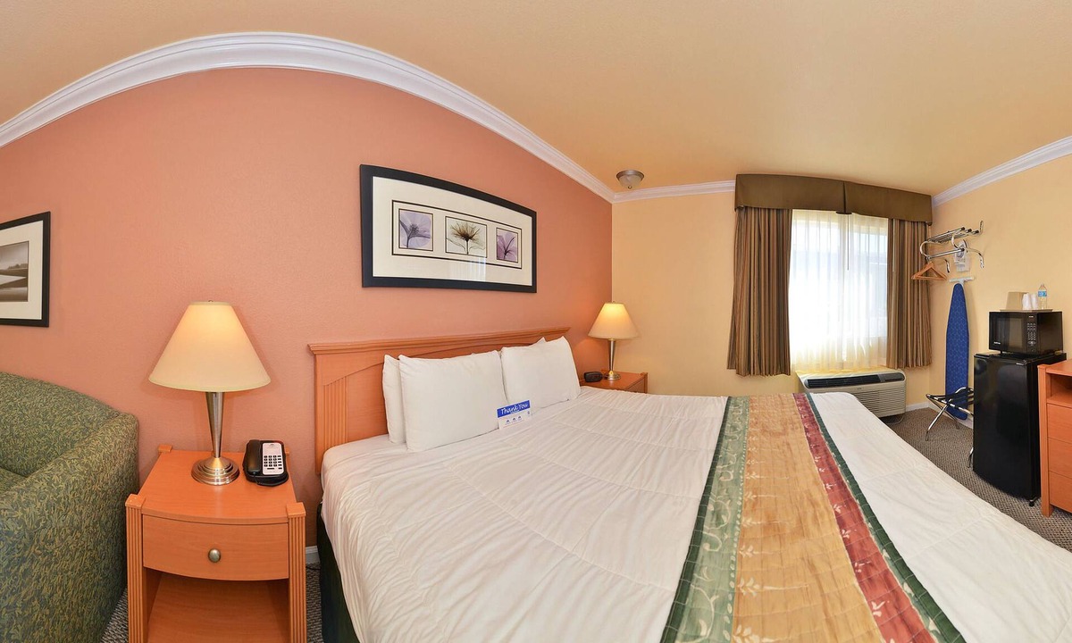 Downtown Hotel | Inn By The SFO