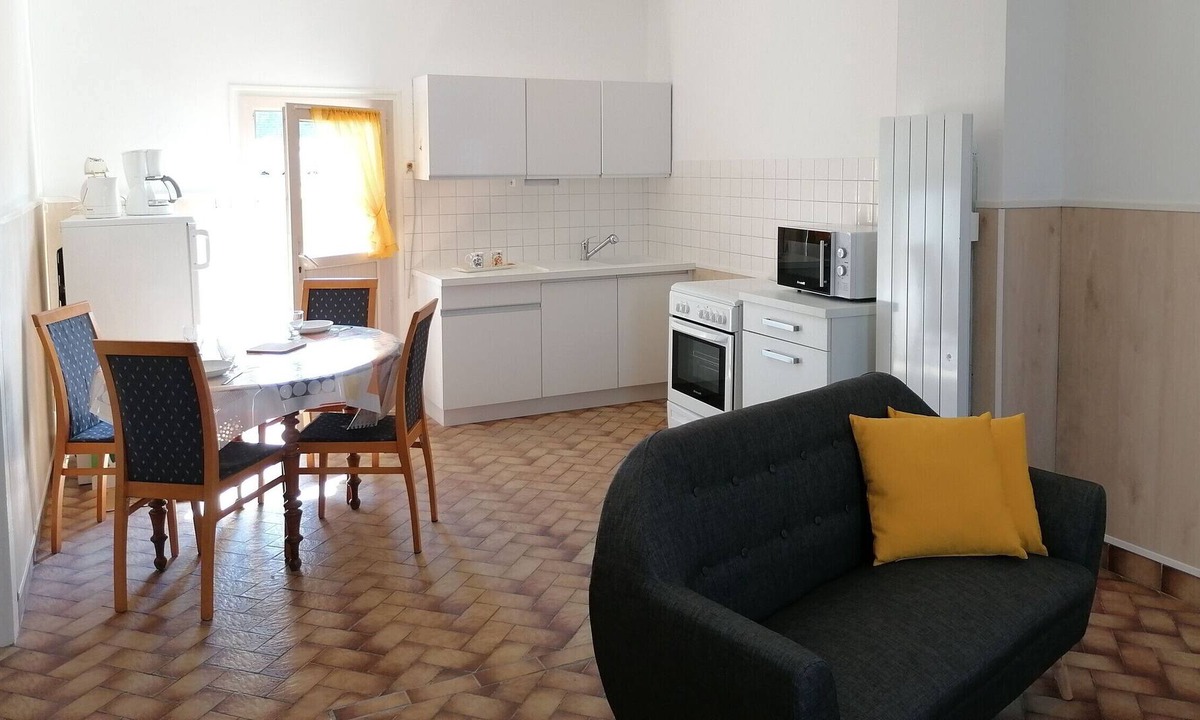 Craon House | Inn Craon, 2 bedrooms, sleeps 3