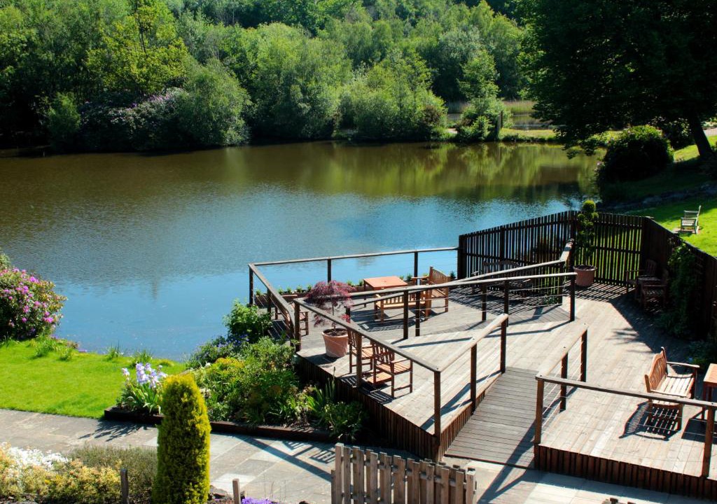 Shorne Hotel | Inn On The Lake