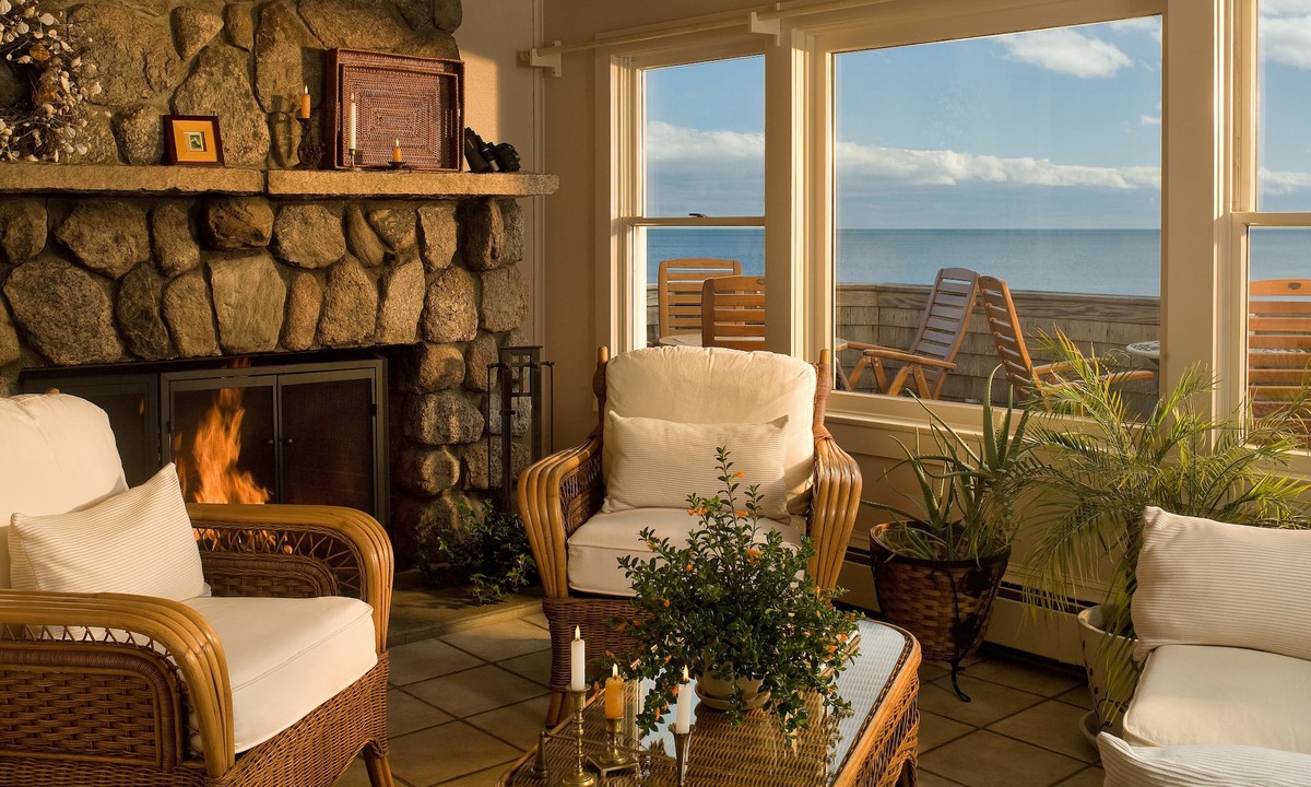 Falmouth Heights Bed & Breakfast | Inn on the Sound