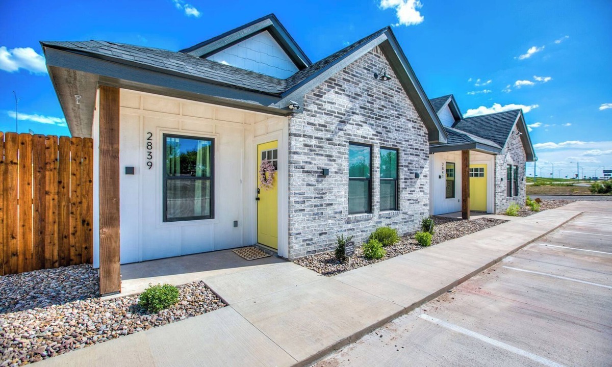 San Angelo House | Inn @ The Harte is a thoroughly modern, new property with easy access.